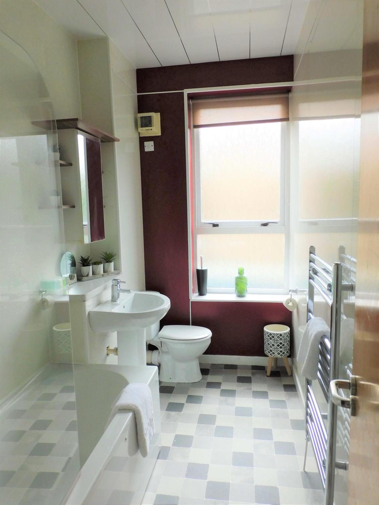City Centre 2 Bedroom Apt, Close To M8 & Tourist Attractions Glasgow Eksteriør billede